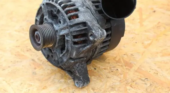 BMW 7 E38 Generator/alternator 1433265