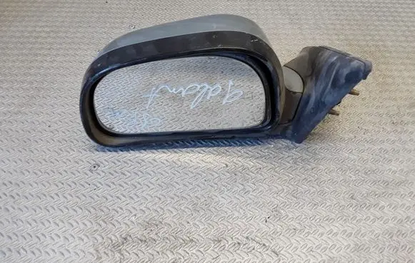 Mitsubishi Galant Front door electric wing mirror E4012091