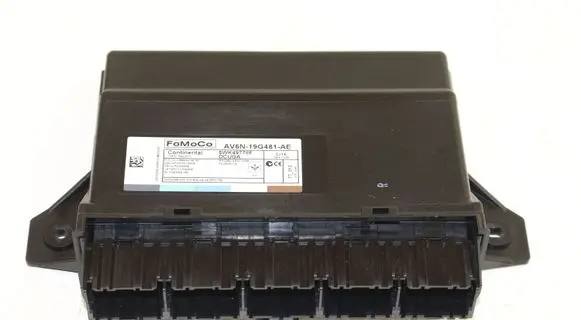 Ford C-MAX II Comfort/convenience module AV6N19G481AE