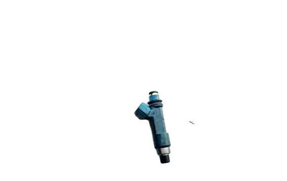 Mazda 2 Fuel injector 2975000460 8619