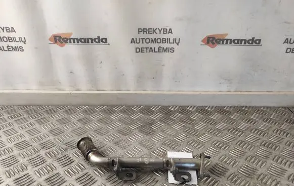 BMW 5 E60 E61 EGR valve line/pipe/hose 7574953