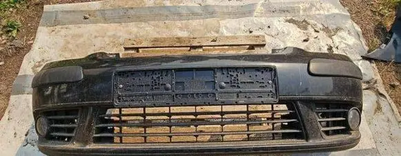 Volkswagen Golf Plus Front bumper