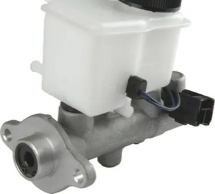 Master brake cylinder