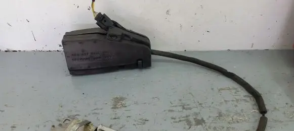 Audi A8 S8 D3 4E Tailgate/trunk/boot lock/catch/latch 4E0827383C