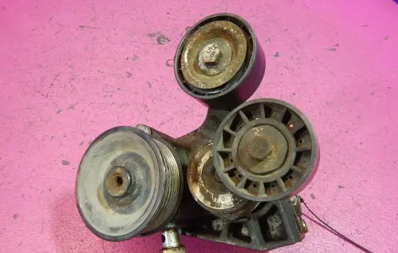 Iveco Daily 3rd gen Power steering pump 7612955117
