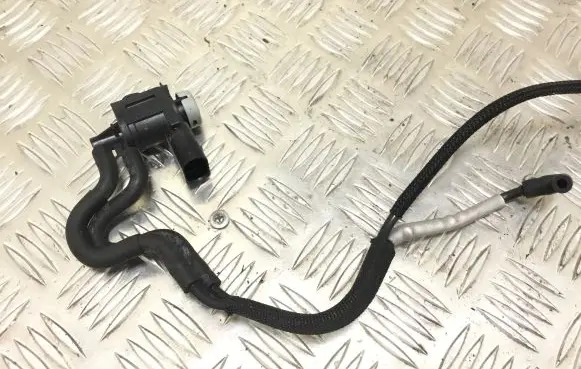 Porsche Cayenne (92A) Turbo solenoid valve 1K0906283A