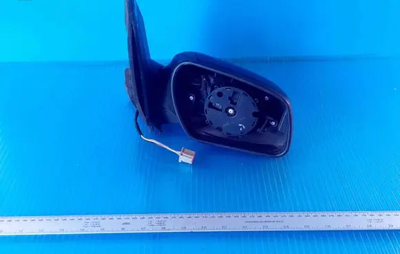 Ford Fiesta Front door electric wing mirror 013936