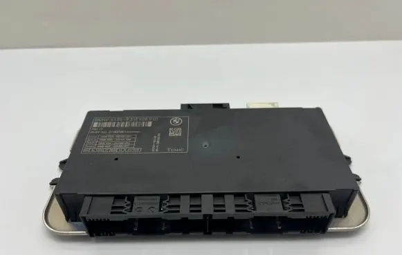 Light module LCM