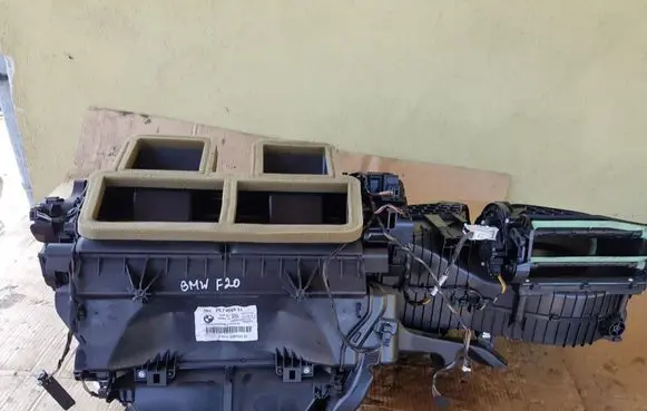 BMW 1 F20 F21 Interior heater climate box assembly 9207085