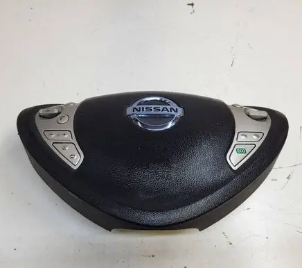 Nissan Leaf I (ZE0) Steering wheel airbag 985104NR0C