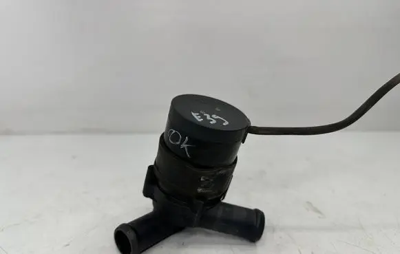 BMW 5 E39 Webasto circulation pump for autonomous heater 6918940 64126918940