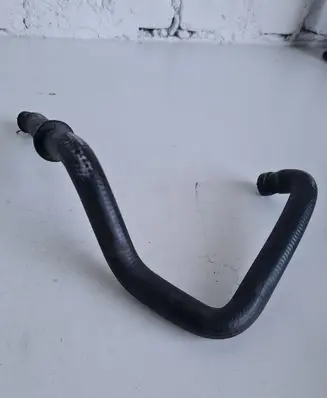 Iveco Daily 3rd gen Engine coolant pipe/hose