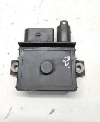 BMW 3 E46 Glow plug pre-heat relay 0522120701 E2110022358 0006177288