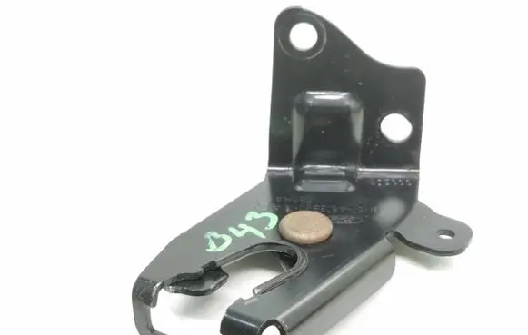Ford Focus Seat back rest lock catch Bm51a613b90aa
