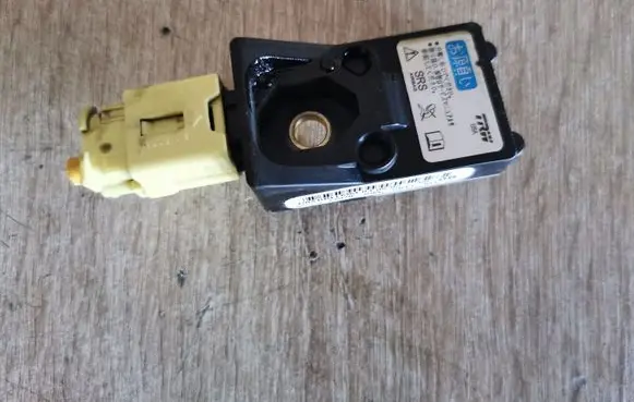 Honda CR-V Airbag deployment crash/impact sensor 77970S9AC813