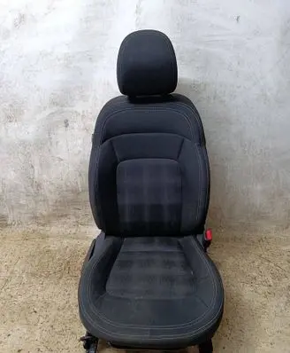 KIA Sportage Front passenger seat 