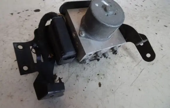 Mini One - Cooper R50 - 53 ABS Pump 3451679038101