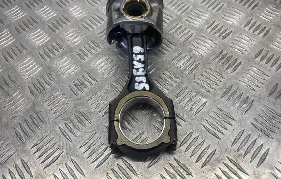 Mercedes-Benz E W212 Piston with connecting rod 65100