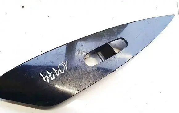 Nissan Leaf I (ZE0) Front door window switch trim 809613nm0a