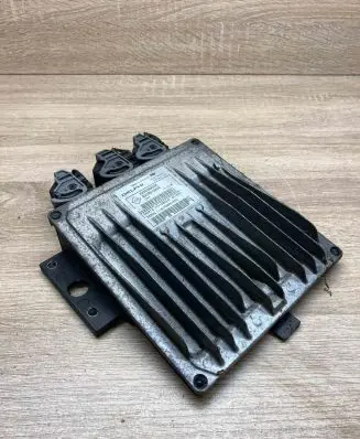 Renault Megane II Engine control unit/module ECU 8200399038 8200619409