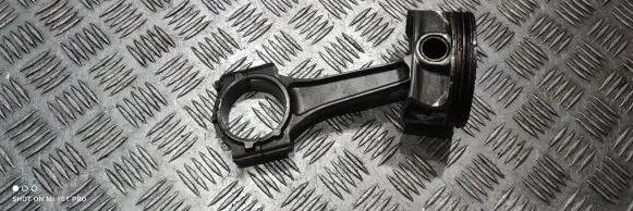 Dodge Challenger Piston 244AF