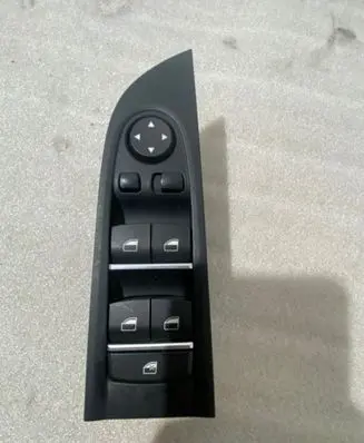 BMW 6 F06 Gran coupe Electric window control switch 9241955
