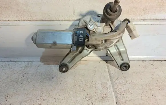 Hyundai Getz Rear window wiper motor 987001C000 035111370