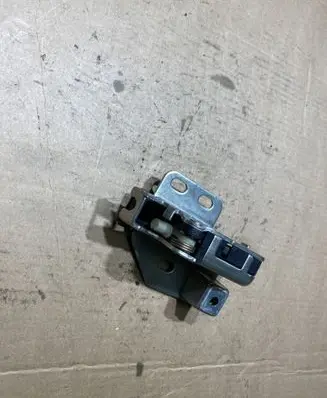 Mercedes-Benz Sprinter W906 Loading door lock A9067401135 9067401135