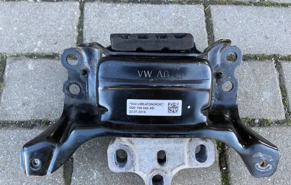 Audi A3 S3 8V Gearbox mount 5Q0199555AD