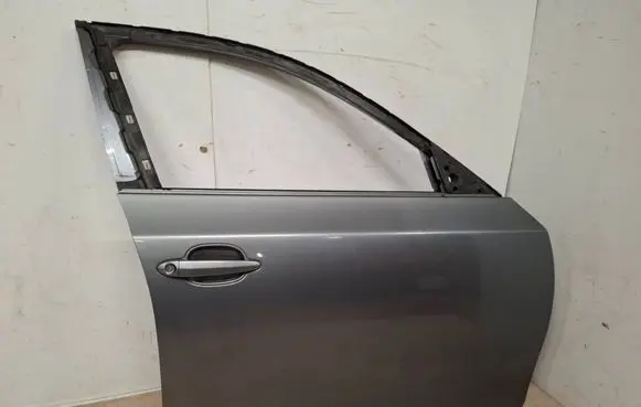 BMW 5 E60 E61 Front door