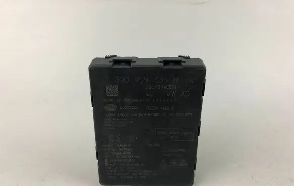 Volkswagen Tiguan Keyless (KESSY) go control unit/module 3Q0959435N