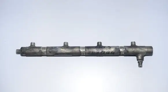 BMW 7 E38 Fuel main line pipe F00R000224