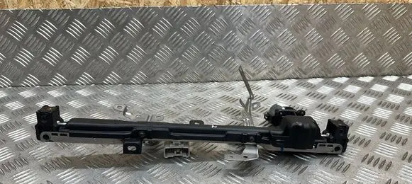 Toyota RAV 4 (XA40) Seat adjustment motor 180216