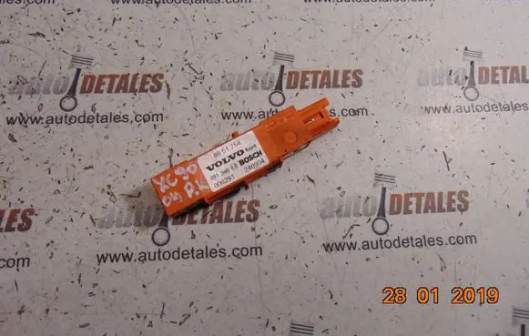 Volvo XC90 Airbag deployment crash/impact sensor 8651754