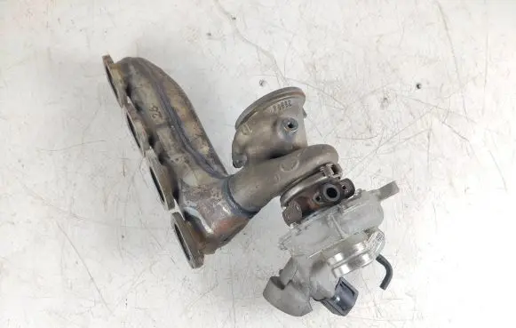 Mercedes-Benz Vito Viano W447 Turbo A2740903580 1508210075 00720004
