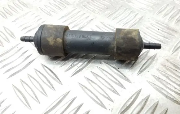 Volkswagen Golf VI Vacuum air tank 03G129808C
