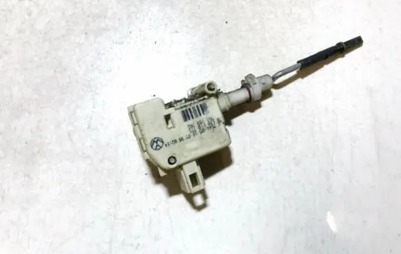 Volkswagen Bora Central locking motor 1j0810773 3b0959782