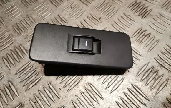 Land Rover Range Rover Sport L320 Electric window control switch YUD501070