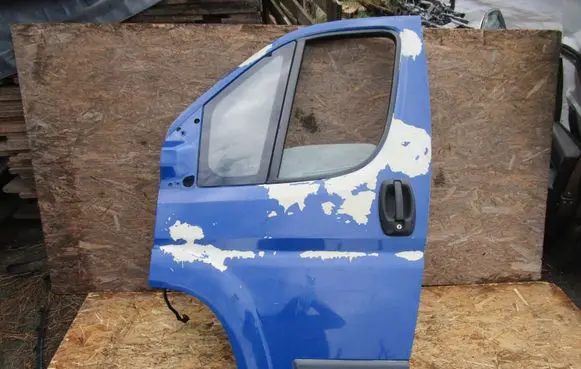 Fiat Ducato Front door