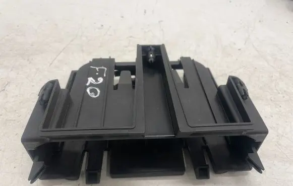 BMW 1 F20 F21 Other engine bay part 8507703
