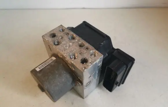 Ford Mondeo MK IV ABS Pump 9G912C405AB