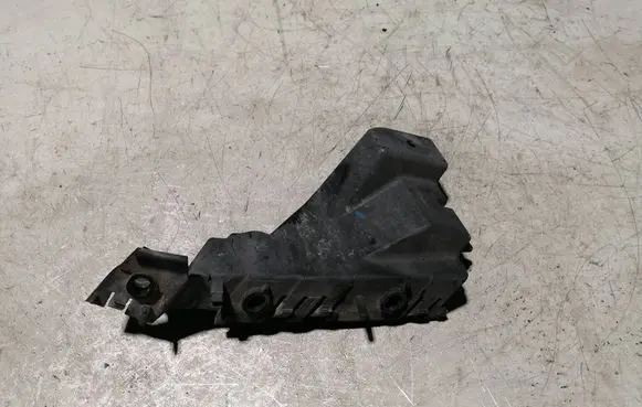 Audi Q5 SQ5 8R Front bumper mounting bracket 8R0807284C