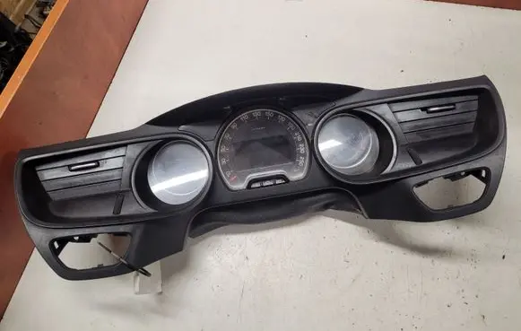 Citroen C5 Speedometer (instrument cluster) 9665368980 9682386677