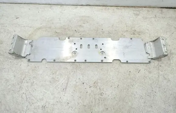 Jeep Grand Cherokee WL Gearbox mounting bracket 68428570AD
