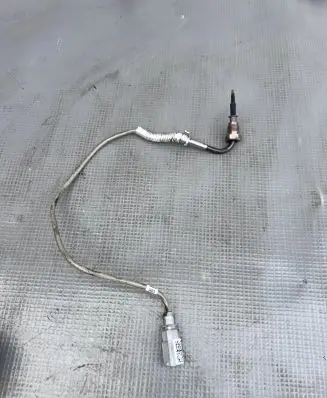 Volkswagen Arteon Exhaust gas temperature sensor 05L906088CA