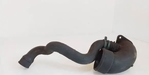 Ford Focus Intercooler hose/pipe D05WA