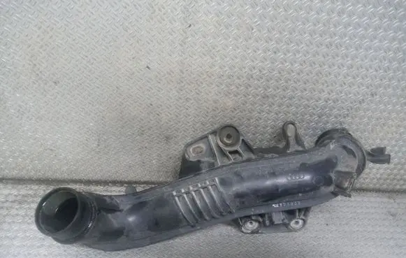 Intercooler hose/pipe