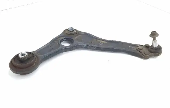 Front lower control arm/wishbone