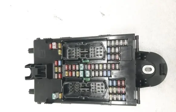 Volvo XC90 Fuse module 31346672