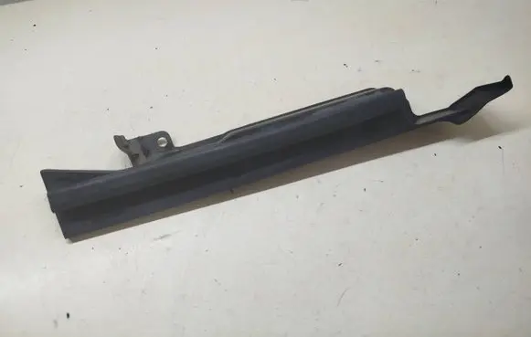 KIA Sorento Fender end trim 841302P010